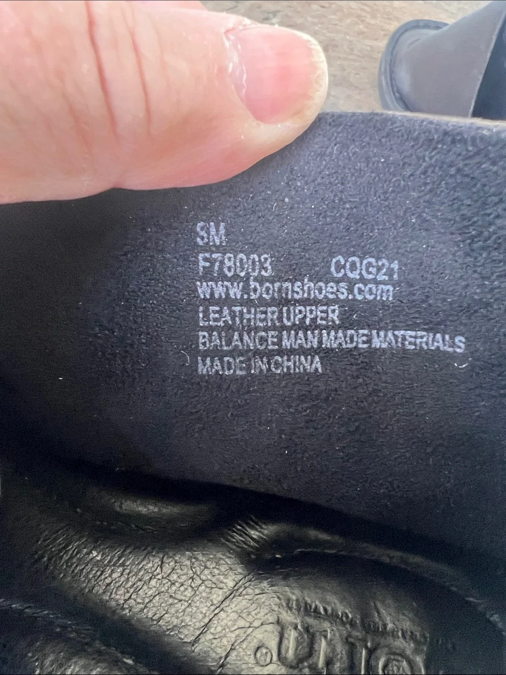 Born Iwa Black Leather Wrap Sandals - Picture 6 of 8